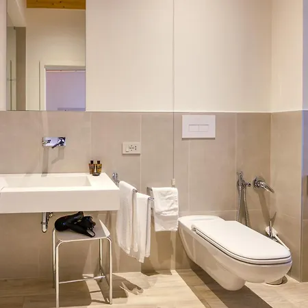 Residenza Dipiu * Salò